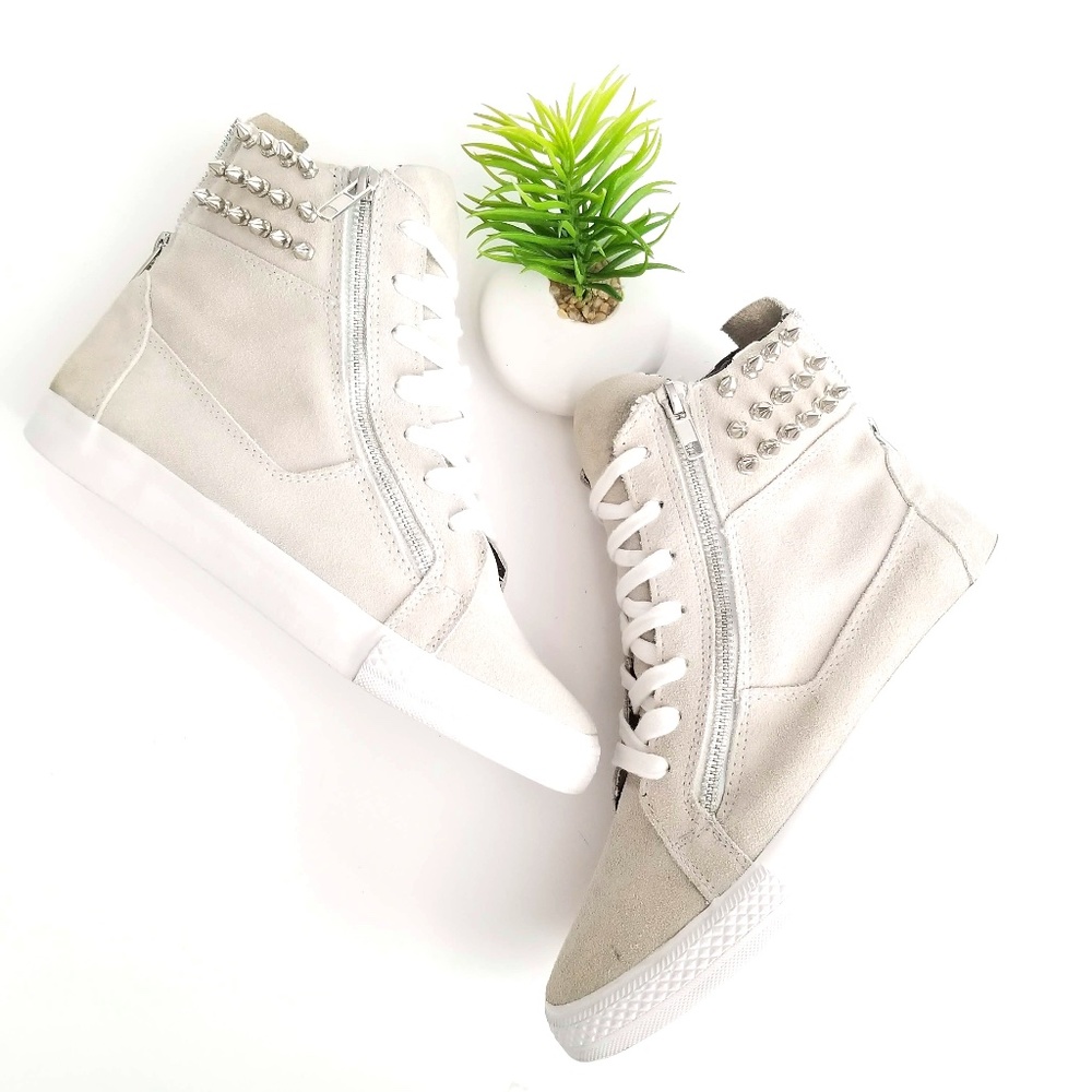 Betsey Johnson NXTLVL Gray Suede Sneakers Zip Shoe